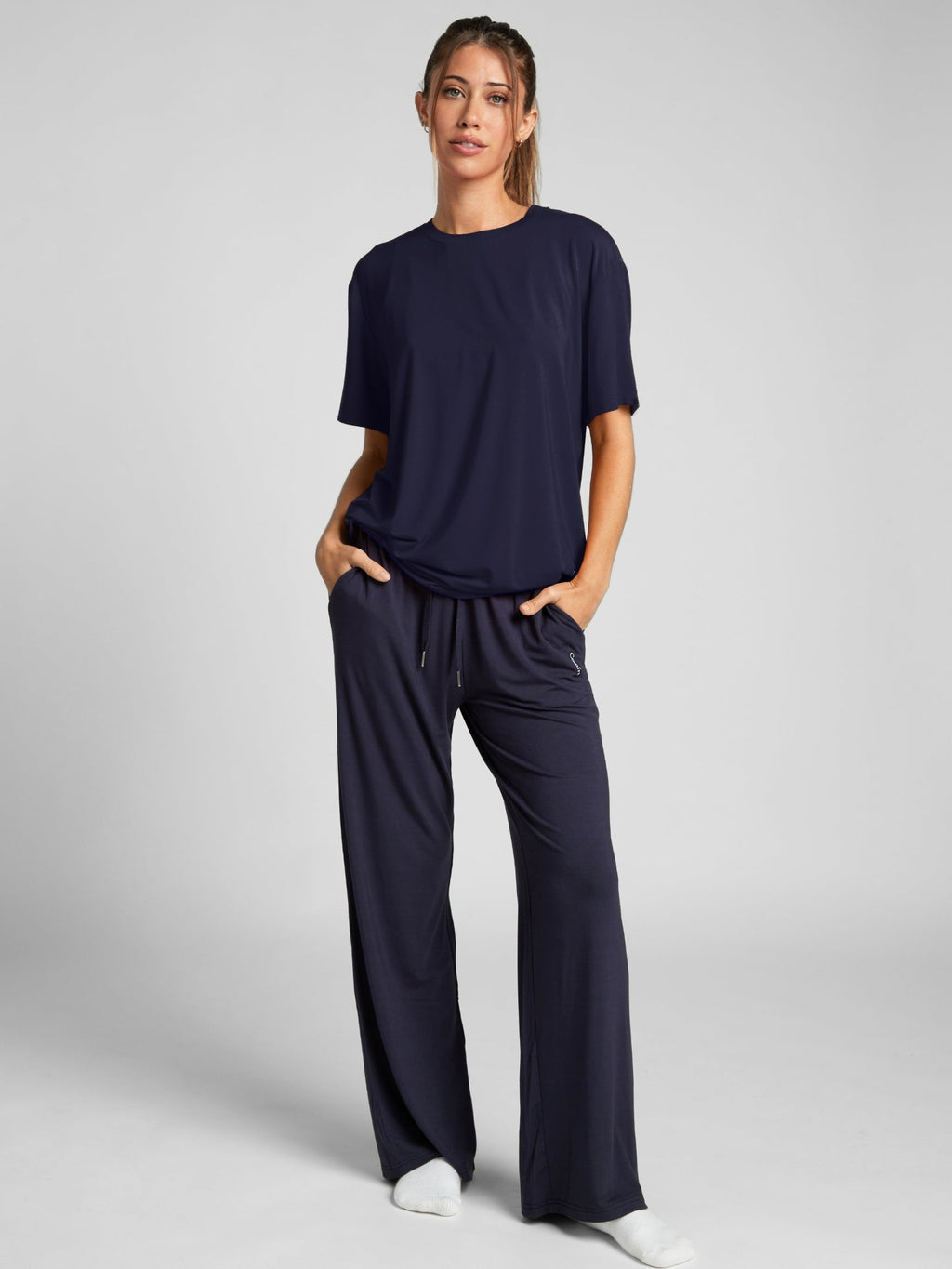 Navy / F
