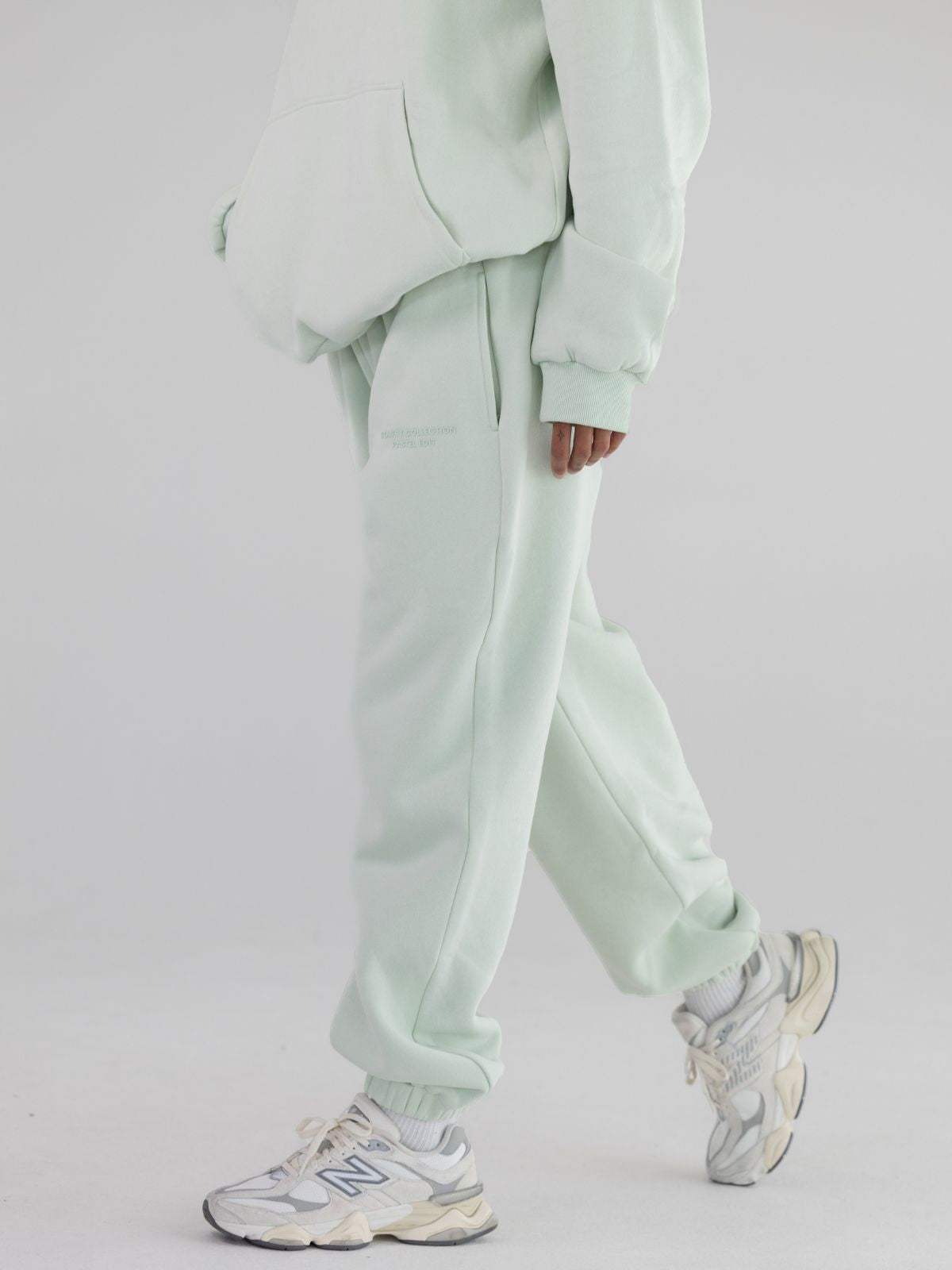 Mint / F