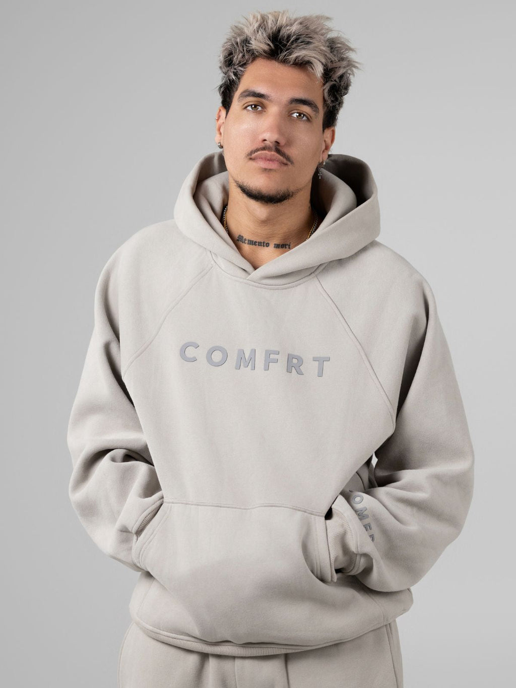 Cement / M